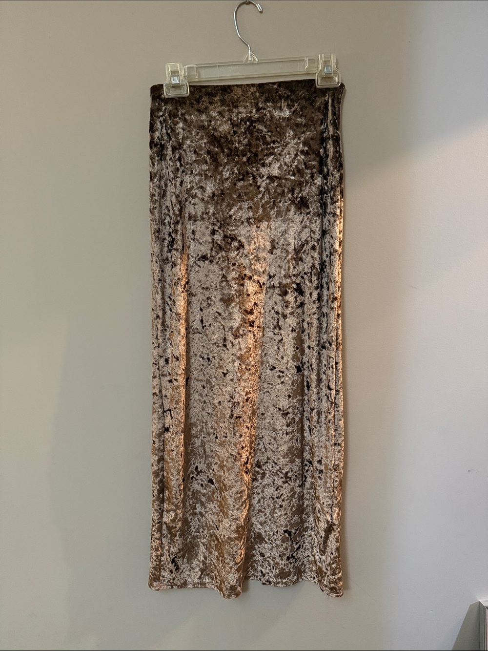Kimchi Blue Crushed Velvet Maxi Skirt - Taupe Brown